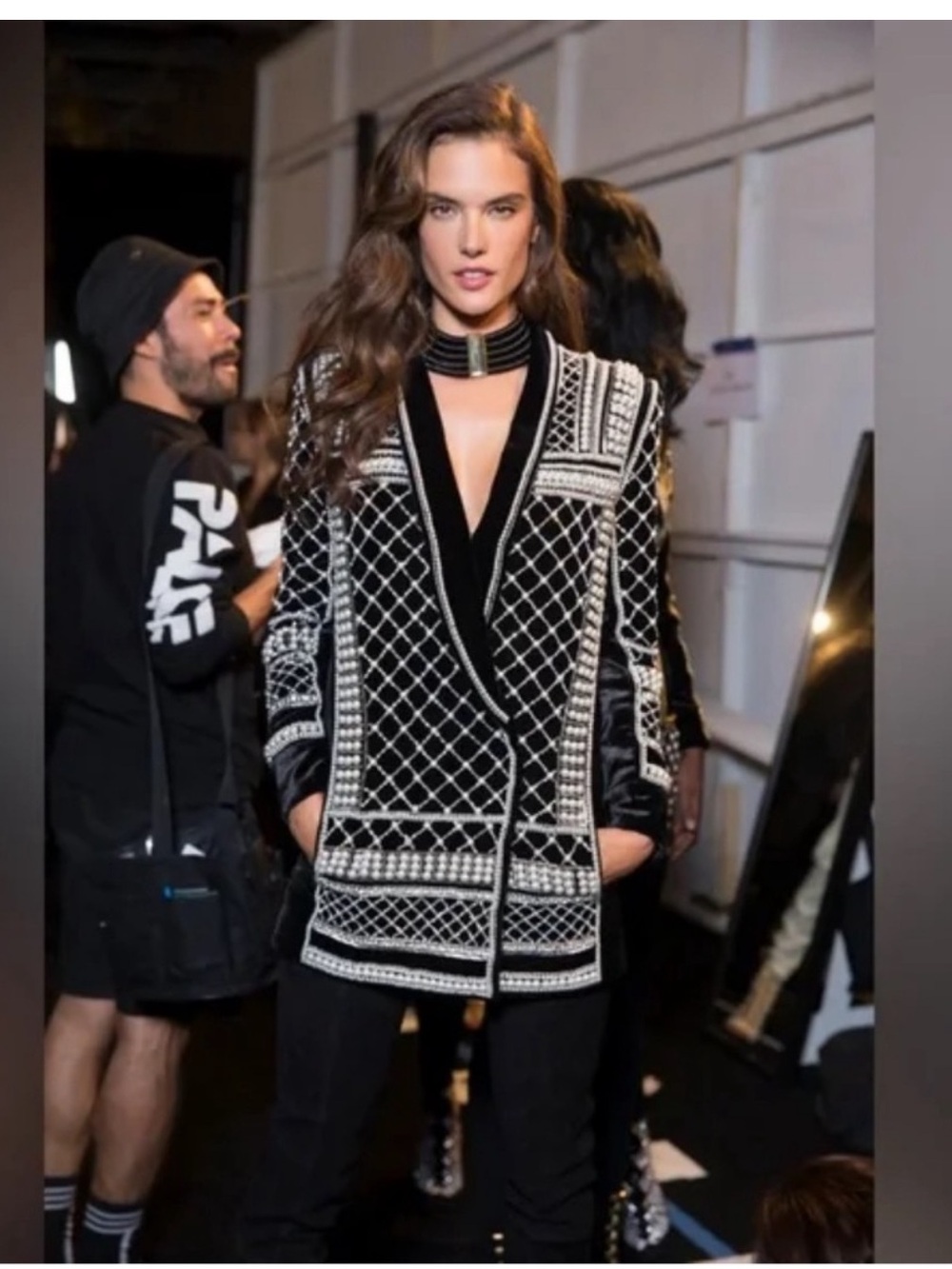 Balmain x H&M Pearl Embellished Velvet Blazer – Limited Edition